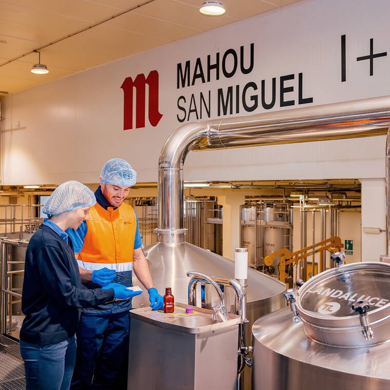 Visita centro de producci&oacute;n de Mahou San Miguel