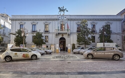 Mahou San Miguel presenta en Granada su nueva flota comercial de vehículos 100% eléctricos
