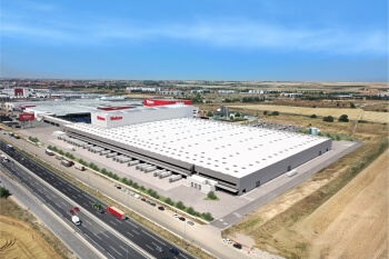 Mahou San Miguel avanza en las obras de su innovador almacén de Alovera como enclave estratégico para su operativa logística