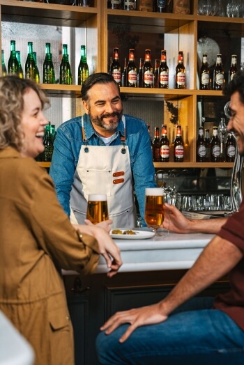 Mahou San Miguel genera más de 330 millones de euros y casi 6.000 empleos en la España rural gracias a su apoyo a la hostelería local