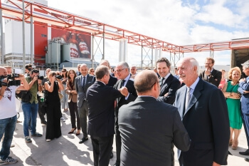 Mahou San Miguel inaugura la planta de biomasa de su fábrica de Alovera