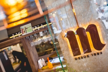 Mahou San Miguel lanza una iniciativa para reabrir bares en pueblos de menos de 5.000 habitantes